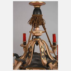 Geschnitzte Deckenleuchte