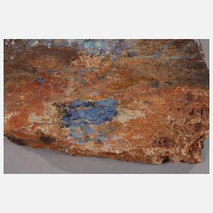 Edelopal in Muttergestein