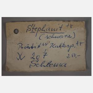 Stephanit, Proustit und Kalkspat