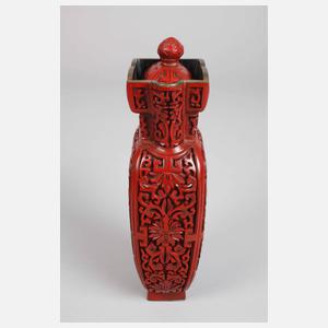 Drei Lackschnitzereien