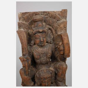 Figürliche Schnitzerei