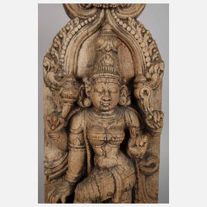 Figürliche Schnitzerei