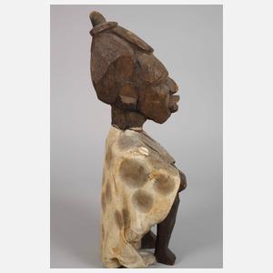 Figürliche Schnitzerei