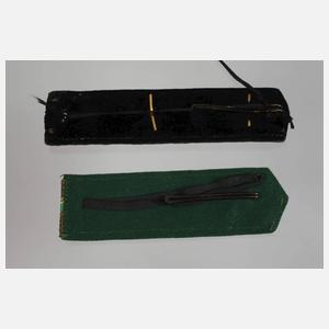 Vier Schulterklappen