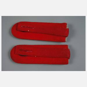 Zwei Paar Schulterklappen Wehrmacht