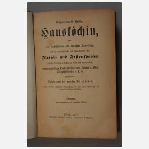 Acht Kochbücher