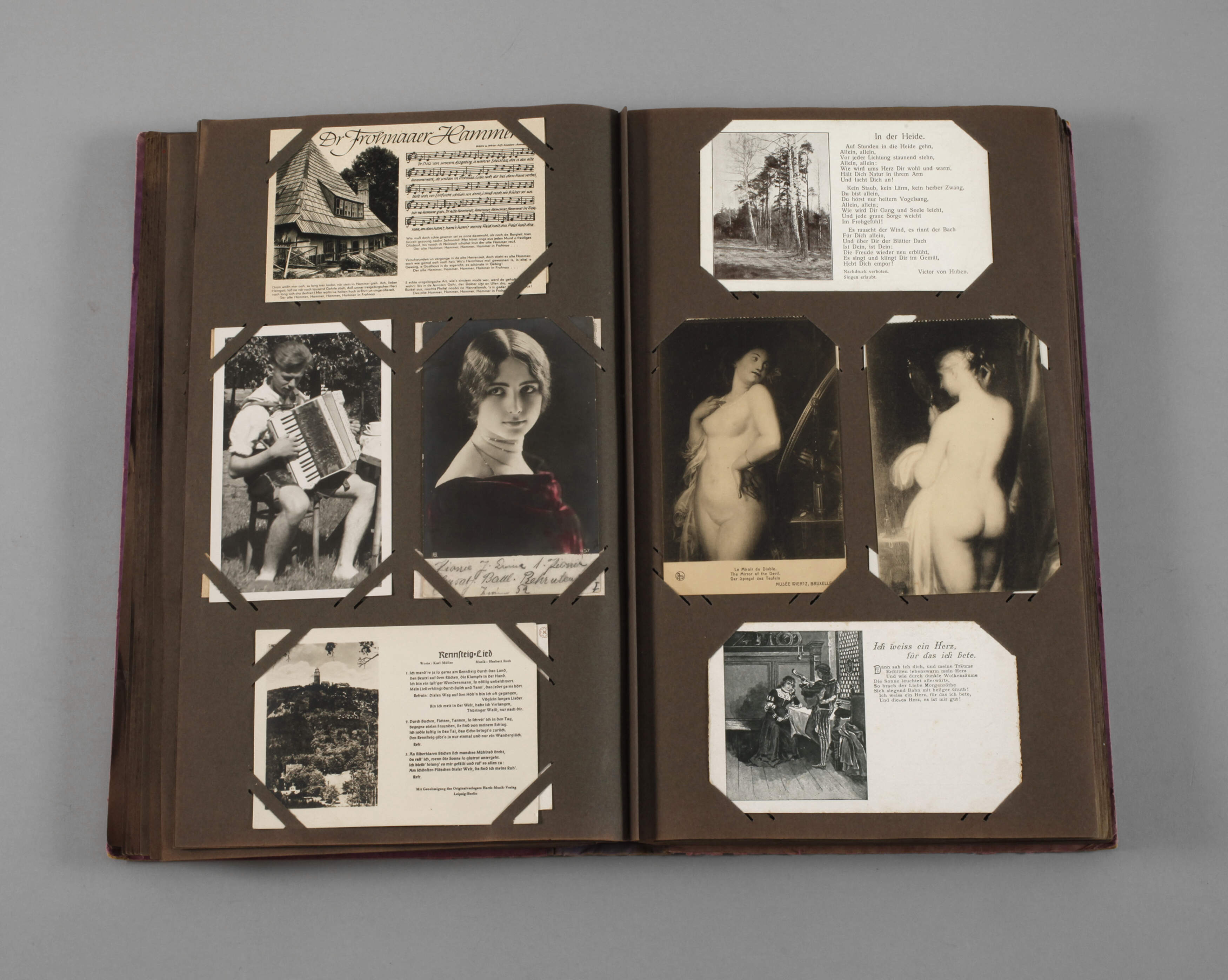 Postkartenalbum Kitsch