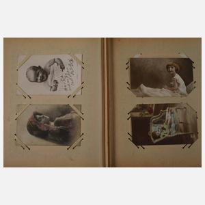 Postkartenalbum Kinder- und Frauenmotive