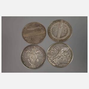 Konvolut patriotische Silbermedaillen