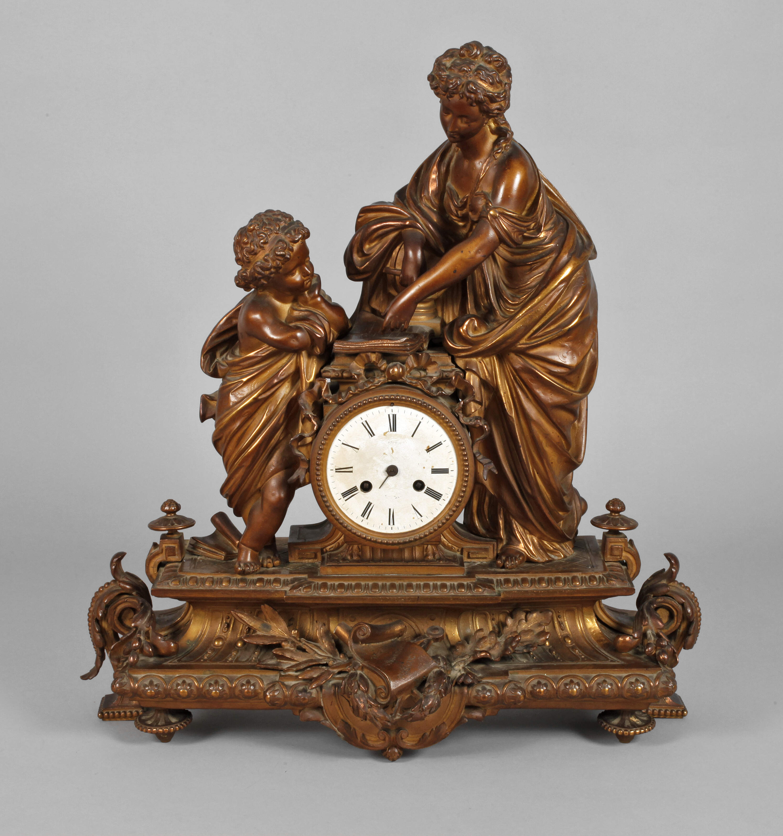 Große Figurenpendule