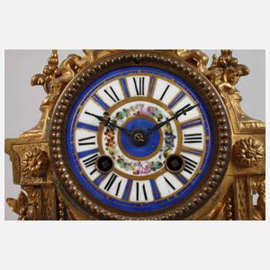 Kaminuhr mit Porzellaneinsatz