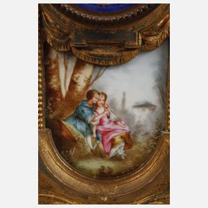 Kaminuhr mit Porzellaneinsatz