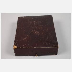 Halbsavonnette mit Schlagwerk