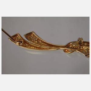 Brosche mit Diamanten