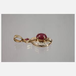 Anhänger mit Rubinen
