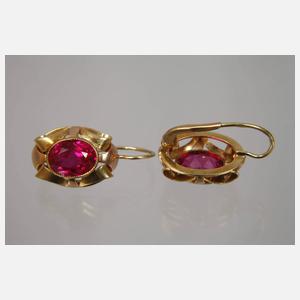 Schmuckset mit Steinbesatz