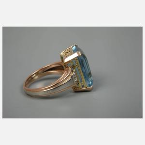 Damenring mit hochwertigem Aquamarin