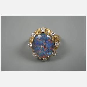 Damenring mit Edelopal und Brillanten