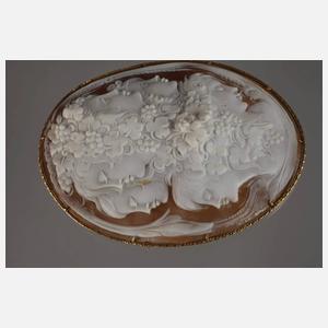 Ungewöhnliche große Kameenbrosche