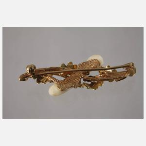 Brosche mit Grandeln