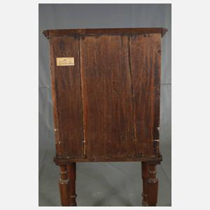 Höfischer Kabinettschrank König Frederik VIII.