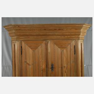 Kleiderschrank barock