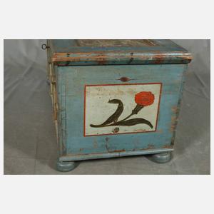 Bemalte Bauerntruhe