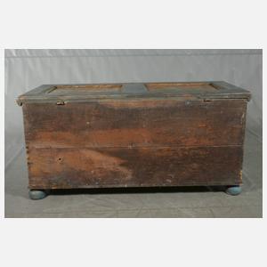 Bemalte Bauerntruhe