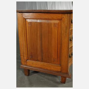 Klassizistische Kommode