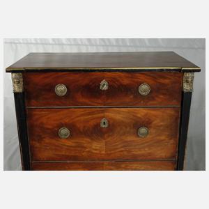 Kleine Empire-Kommode