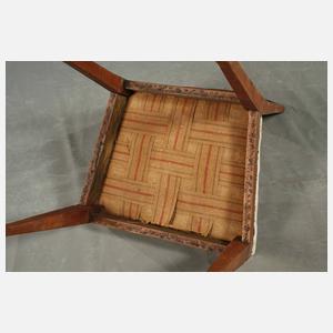 Zwölf klassizistische Stühlen