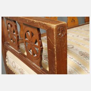 Klassizistische Polsterbank und Stuhl