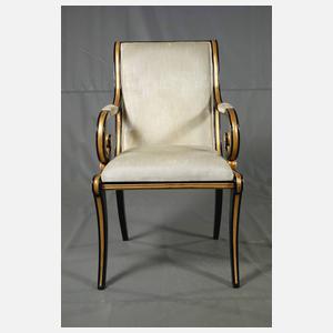 Zwei Sessel im Biedermeierstil