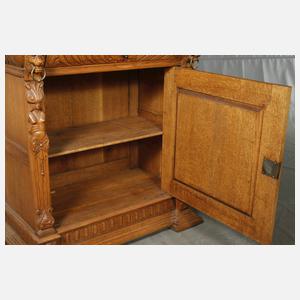 Aufsatzvitrine Historismus