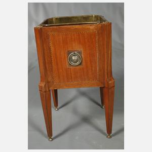 Cachepot im Louis-Seize-Stil