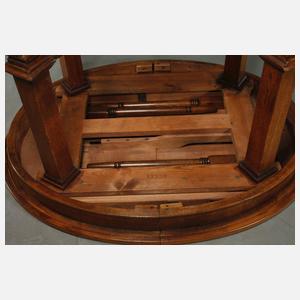 Kulissentisch und sechs Stühle