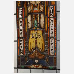 Großes Bleiglasfenster