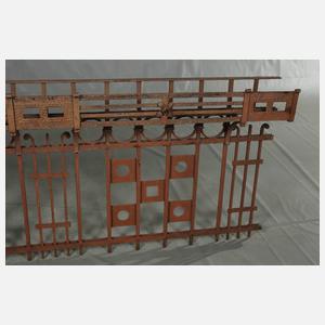 Große Balkonbrüstung Schmiedeeisen