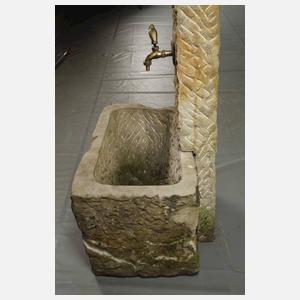Sandsteinbrunnen