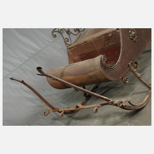 Historischer Pferdeschlitten