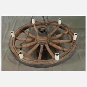 Paar große Radleuchter