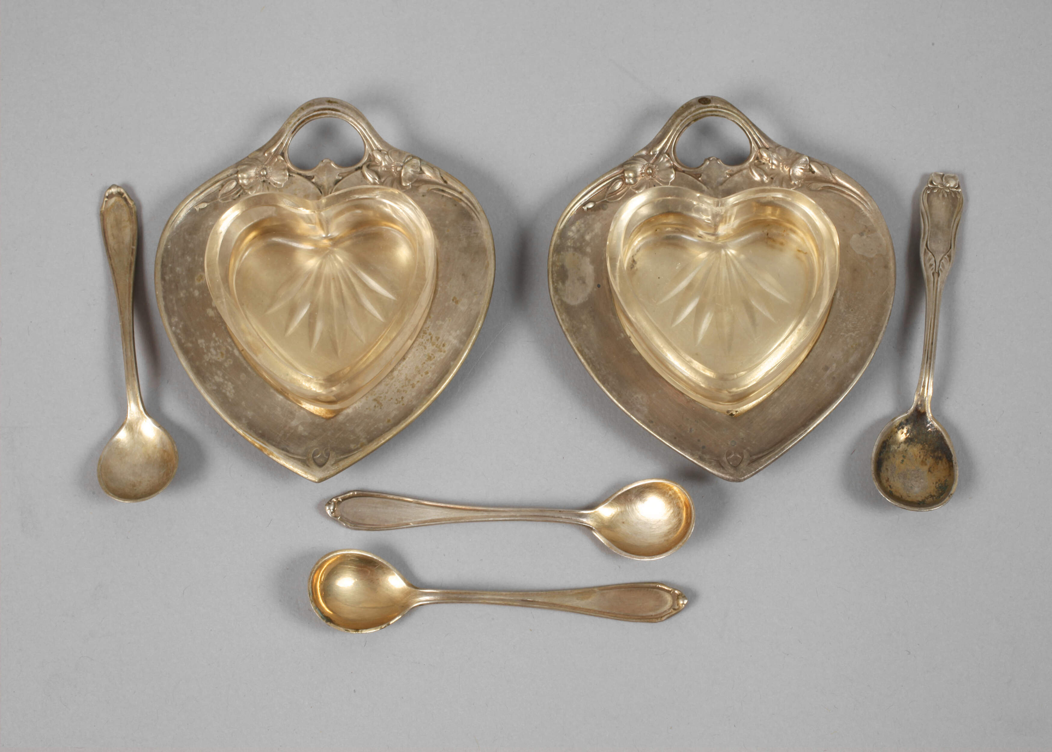 Silber zwei Salieren mit Löffeln