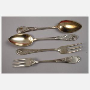 Sechs Mokkalöffel und Obstgabeln