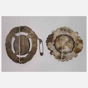 Rasmus Halvordersen Brosche mit Steinbesatz