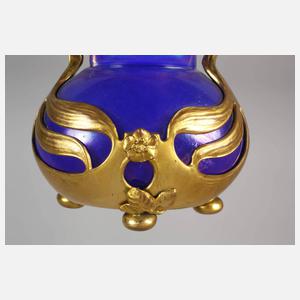 Paar montierte Glasvasen