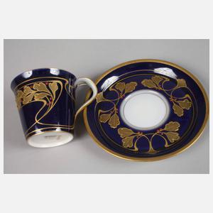 KPM Berlin Mokkatasse Reliefgoldmalerei