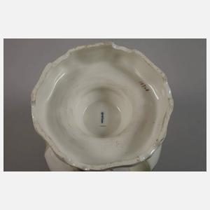 KPM "Ziergefäß fest auf Untersatz, Deckel dazu"