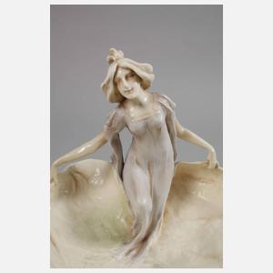 Böhmen Blattschale mit Nymphe