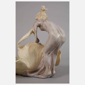 Böhmen große Blattschale mit Nymphe