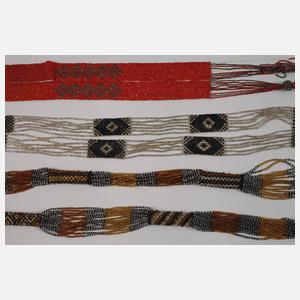 Posten Perlstickerei Schmuck